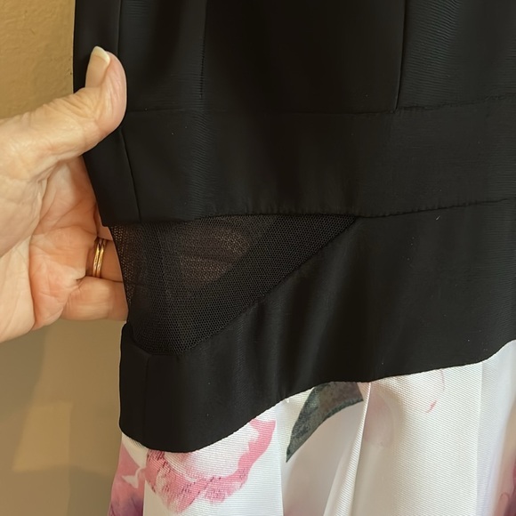 Xscape Formal Floral Skirt Dress Gown  NWT Size 6 - Picture 4 of 13